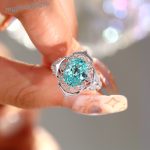 Paraiba tourmaline glow