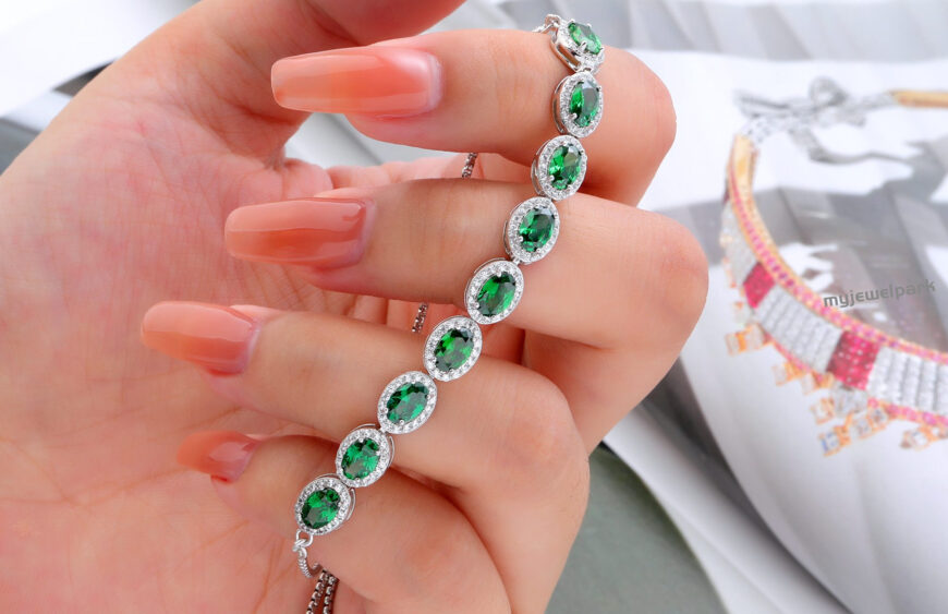lab grown emerald bracelet