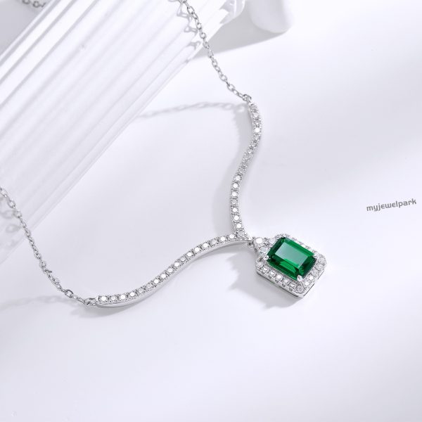 antler Emerald necklace