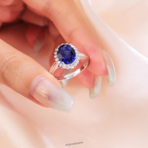 lab grown sapphires rings