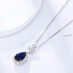 Water drop lab sapphire necklace