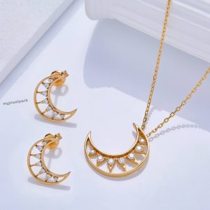 Classic Moon Earring Necklace Set