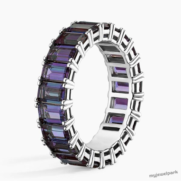 Alexandrite silver ring
