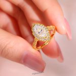 Can men wear moissanite