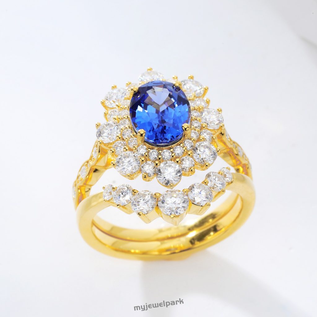 Customized sapphire luxury ring