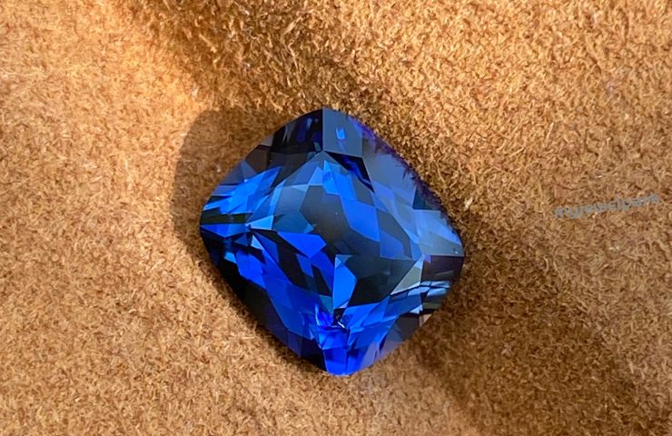 Do sapphires dull over time