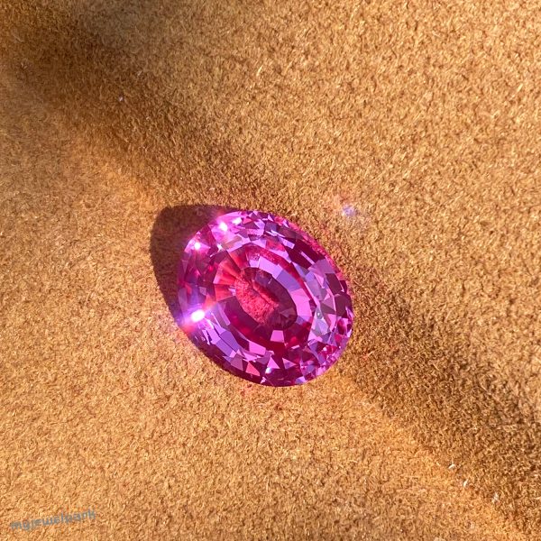 Natural VS Lab Grown Diamonds VS Moissanite