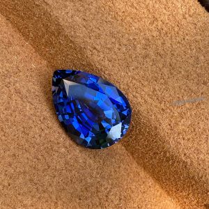 Pear Lab Grown Royal Sapphire 14x10x6.5mm 6.9ct