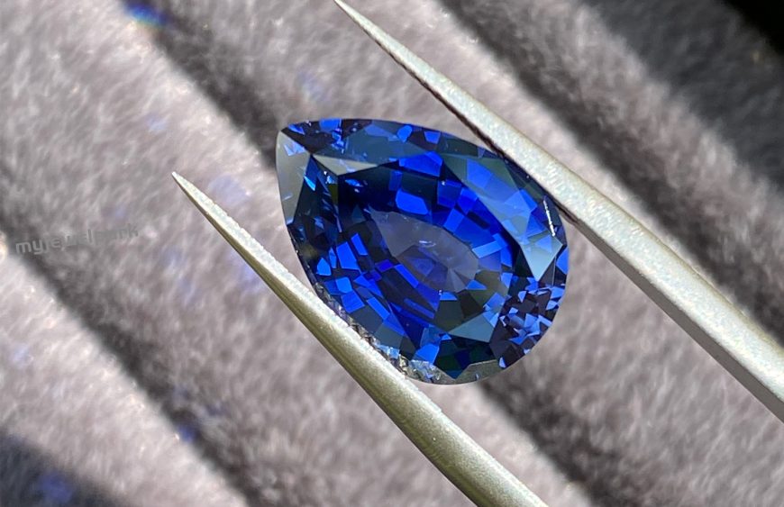 lab created sapphires first made