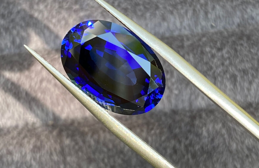 12ct Oval Royal Sapphire