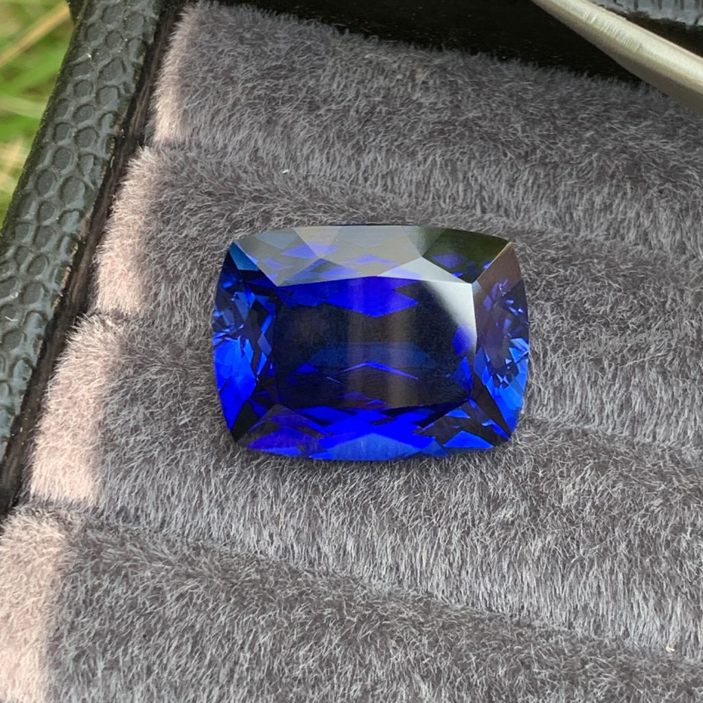 28ct Lab Grown Royal Sapphire