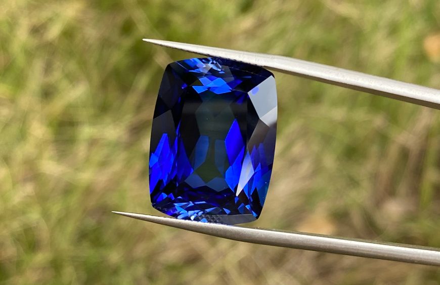 Are lab grown sapphires worth anything?