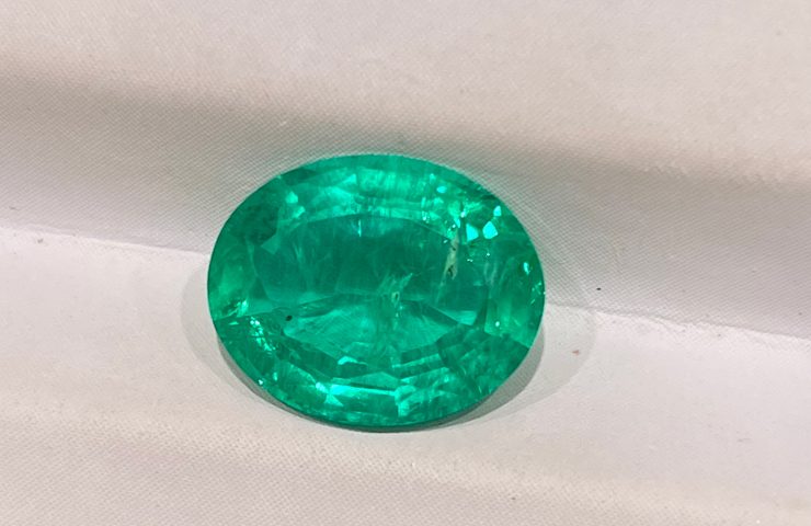 get emeralds wet