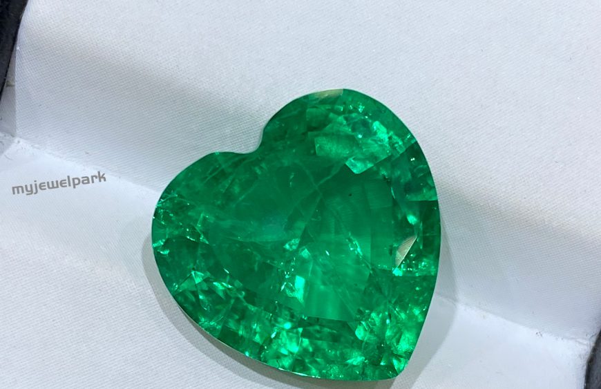 What grade of emerald is the best