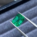 Which Lab-Grown Emerald Method Wins