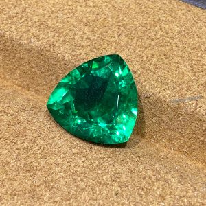 肥三角7.6克拉-2