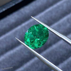 Oval Lab Grown Colombian Emerald 2.9ct
