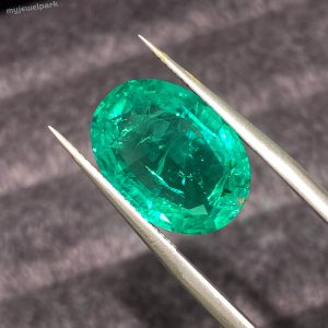 Oval Lab Grown Colombian Emerald 5.4 ct