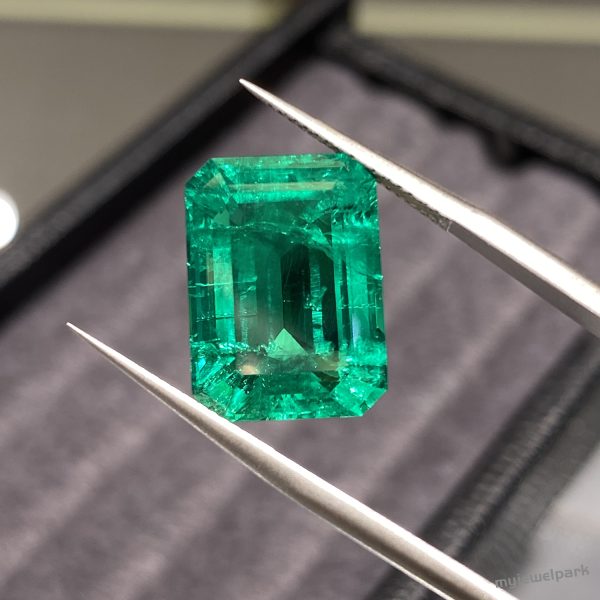 hydrothermal emeralds