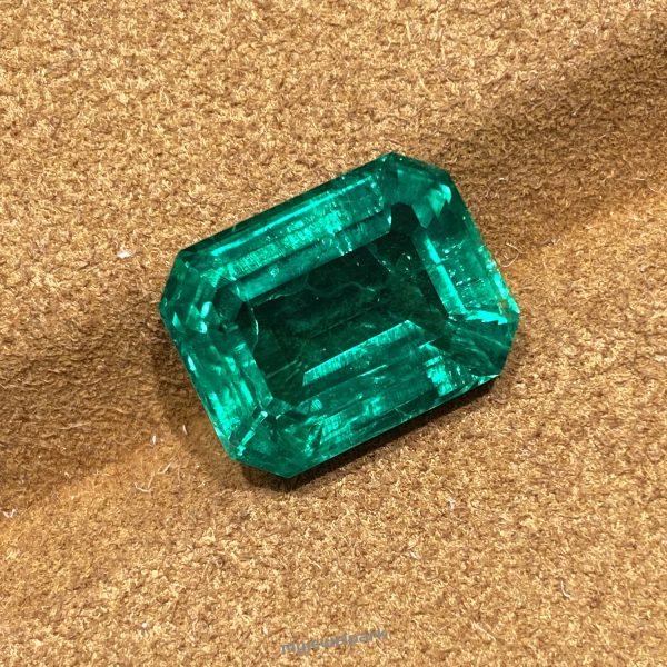 emerald gemstone value