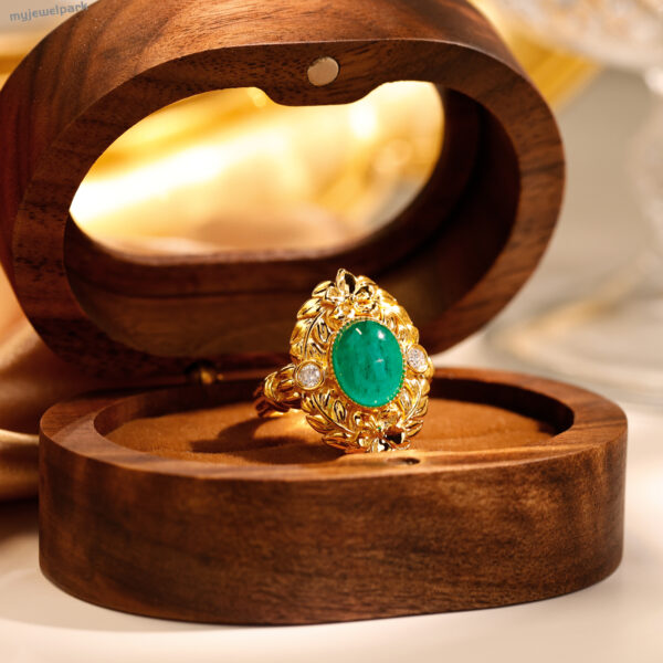 Vintage Colombian Emerald Ring