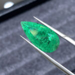 emeralds mean in love