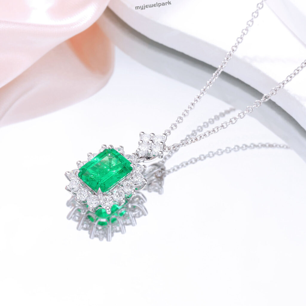 Colombian emeralds glow