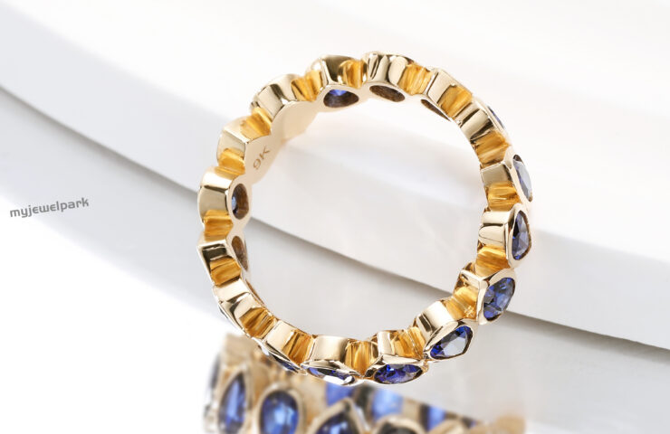 sapphire engagement ring